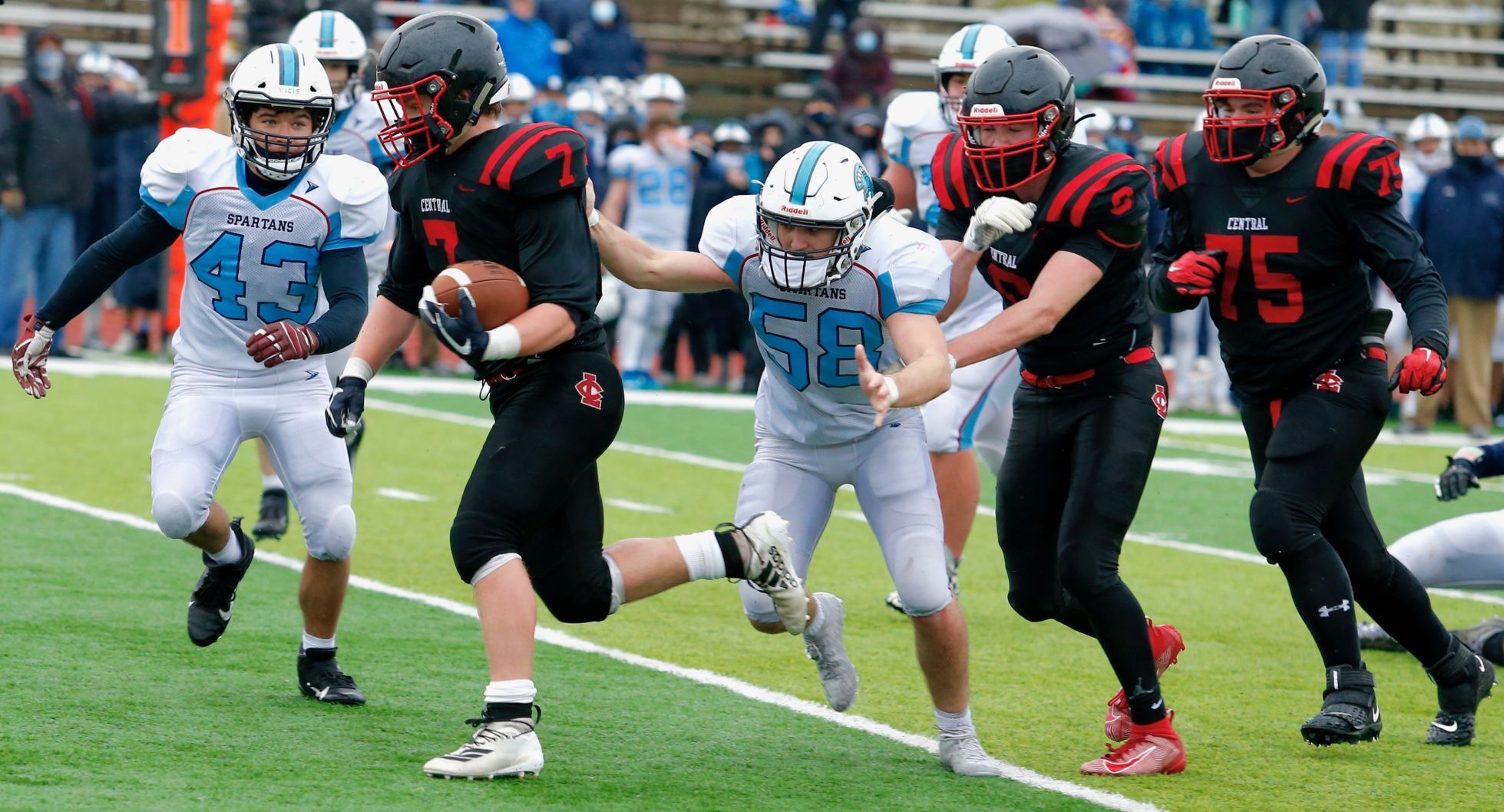 Photos: Central vs Superior Football